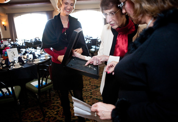 NAWBO Executives Get First Look at Custom NAWBO Necklace Designed for Lynda of Lynda.com